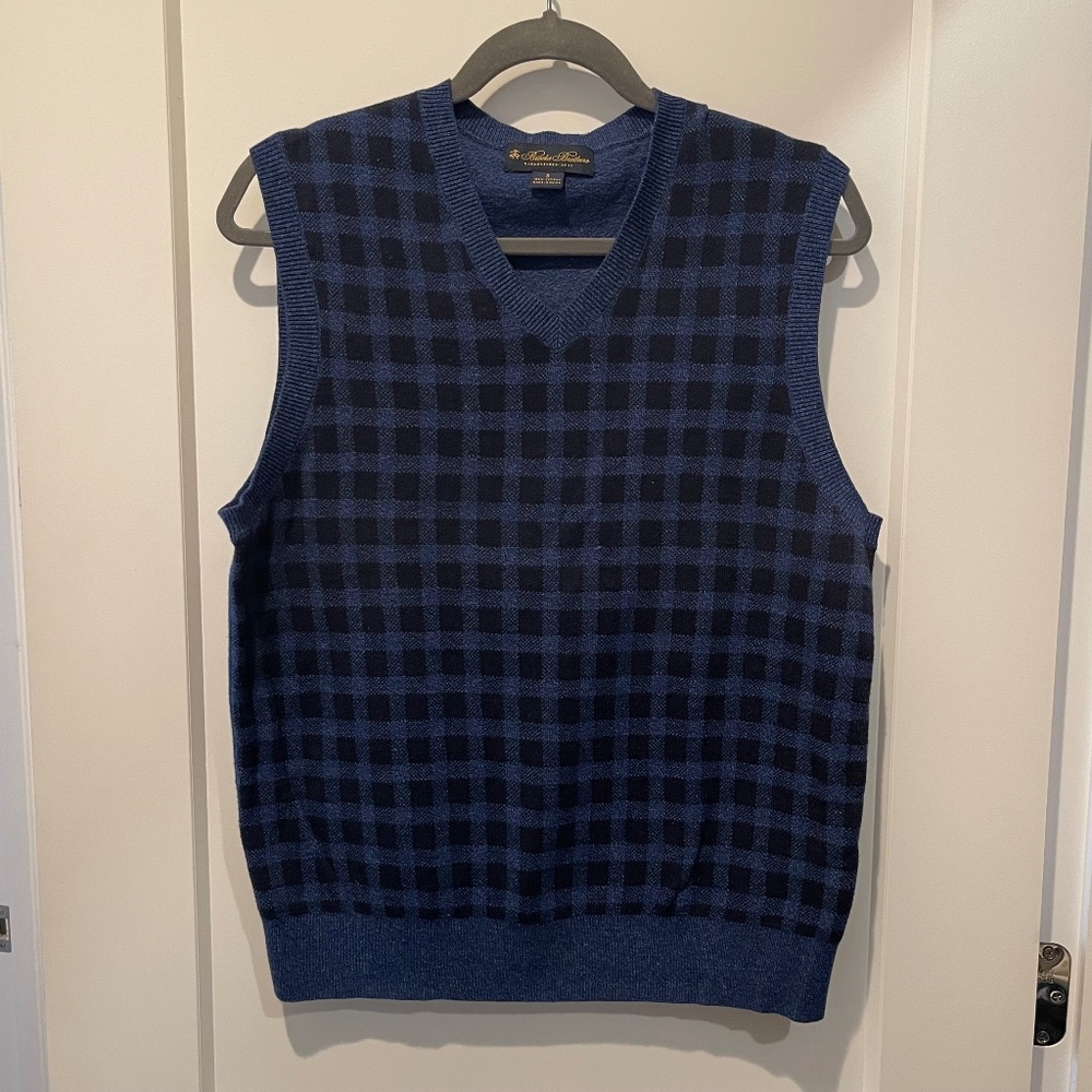 Brooks Brothers Black Blue Plaid V-Neck Sweater Vest Small